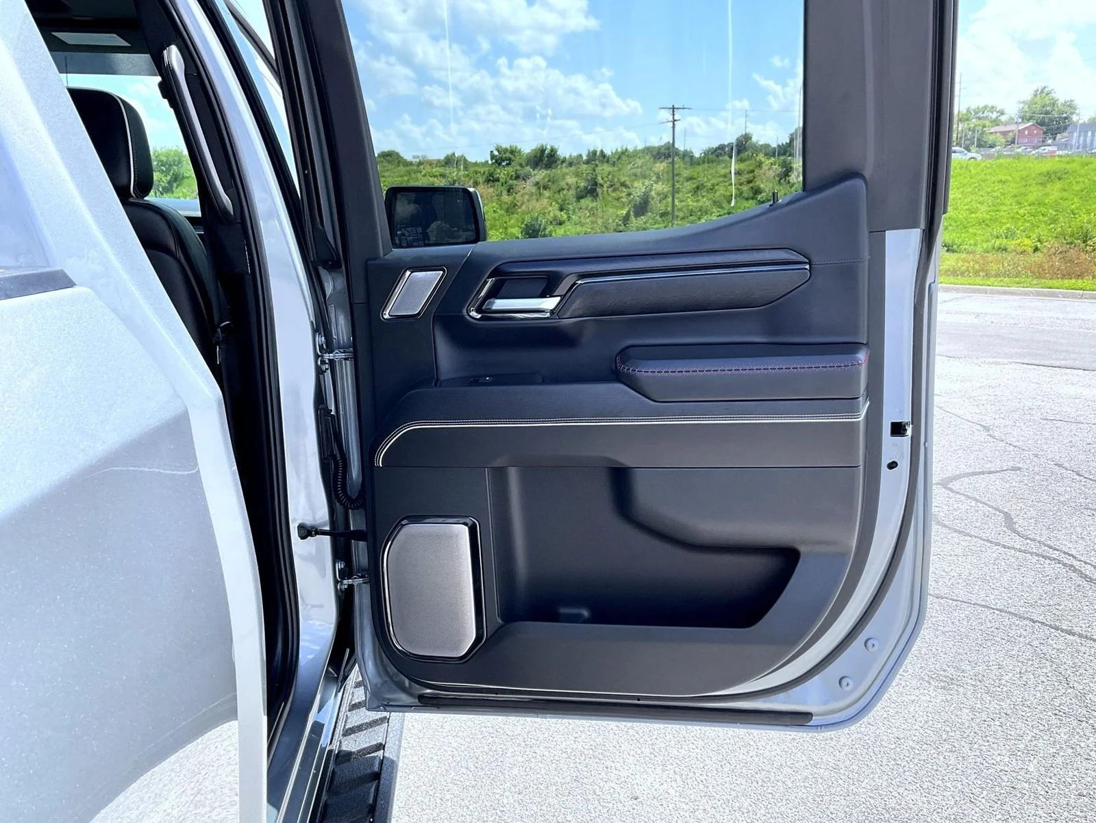 Used 2026 Silver GMC AT4X image 17