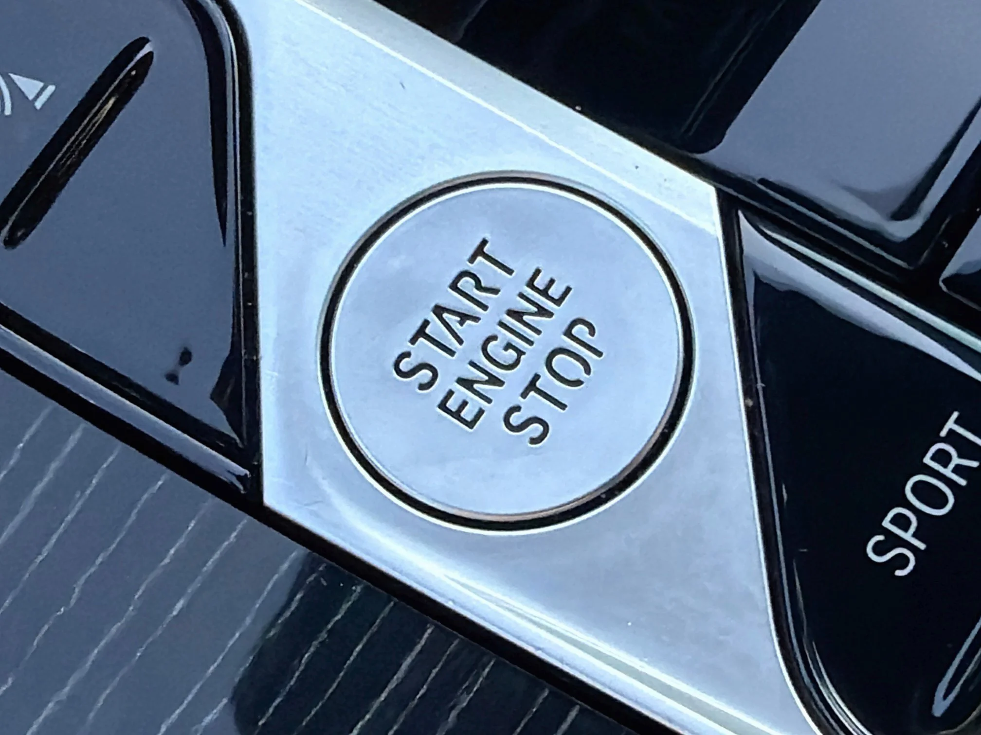 Used 2024 Carbon Black Metallic BMW xDrive40i image 37