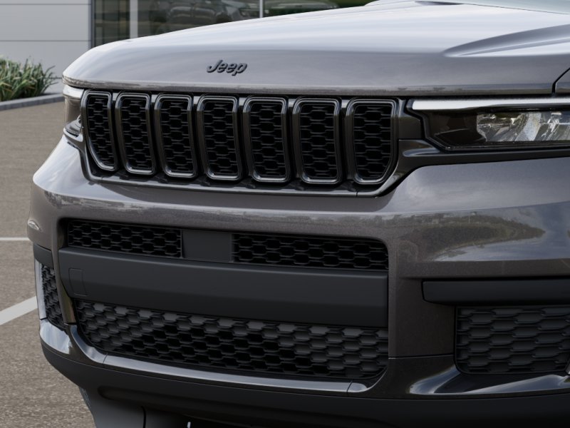 New 2025 Baltic Gray Metallic Clear-Coat Exterior Paint Jeep Altitude X image 41
