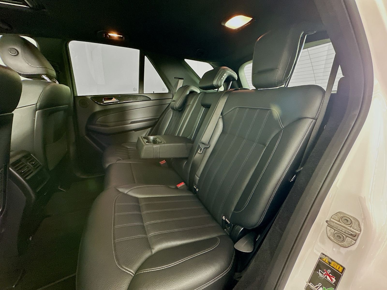 Used 2018 White Mercedes-Benz GLE 350 image 26