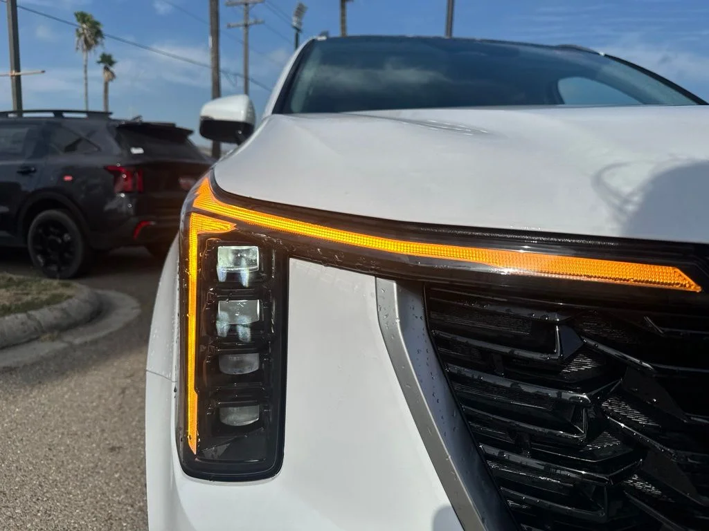 New 2026 White Kia S image 3