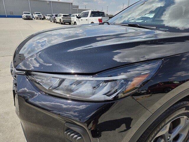Used 2025 Agate Black Metallic Ford ST-Line image 10