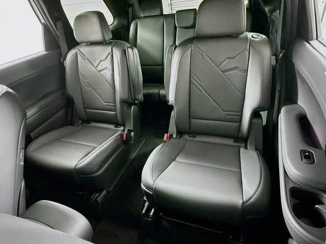 New 2026 White Hyundai XRT Pro image 11