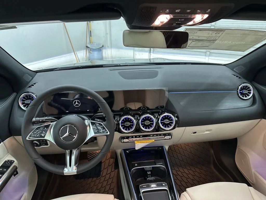 Used 2026 Gray Mercedes-Benz GLA 250 image 21