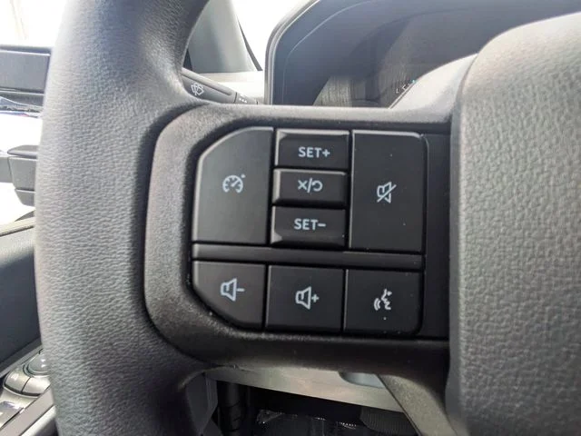 New 2026 Oxford White Ford F-250® XLT image 19