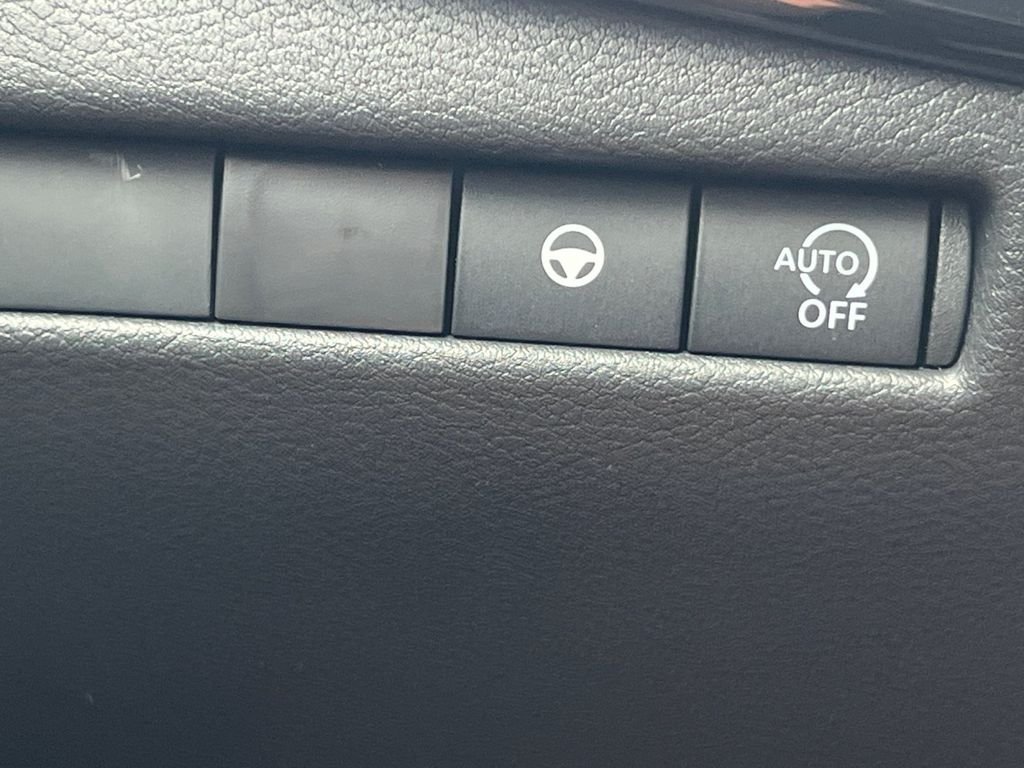 New 2026 Deep Blue Pearl Nissan SR image 13