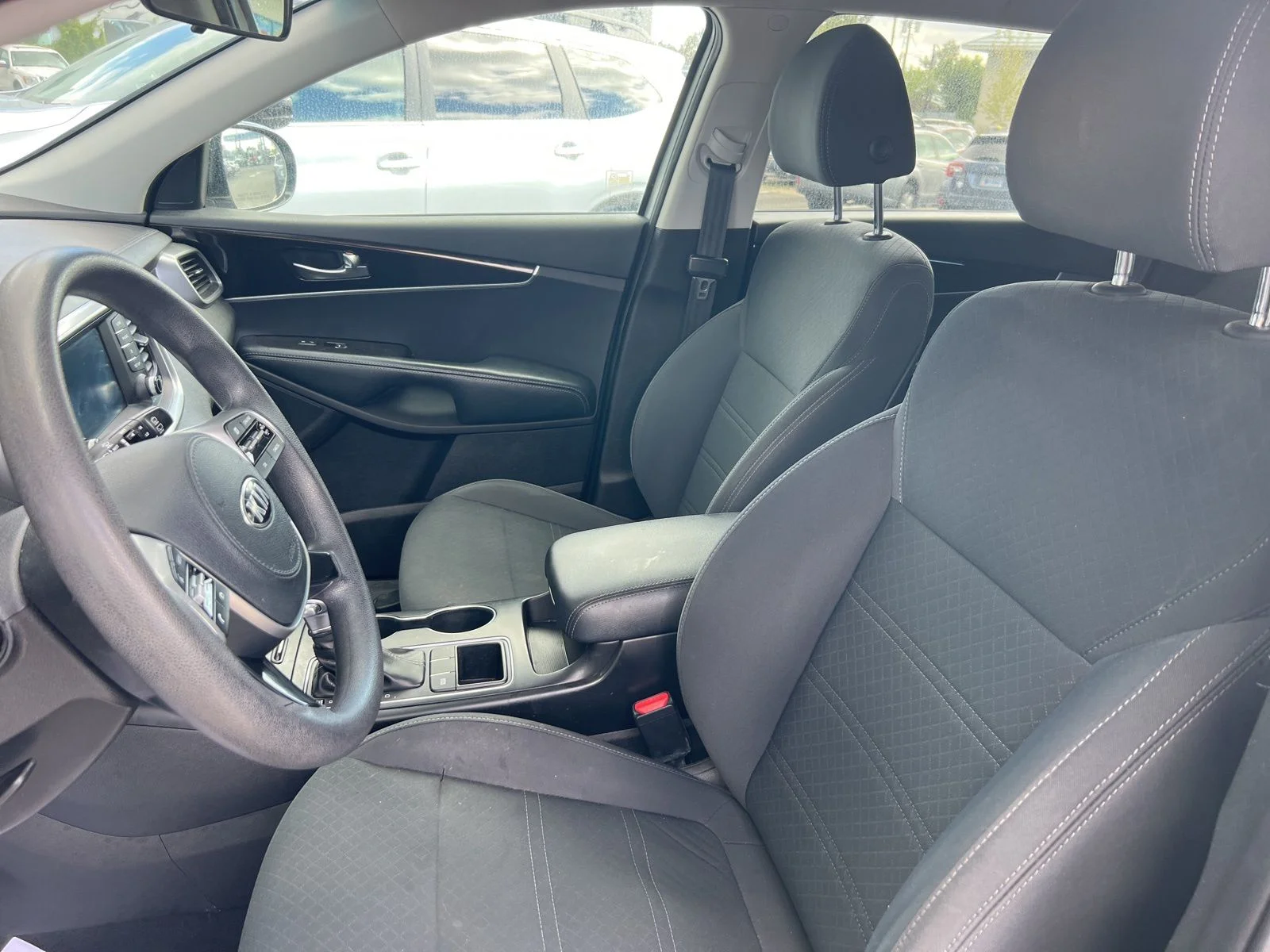 Used 2019 Sparkling Silver Kia L image 14