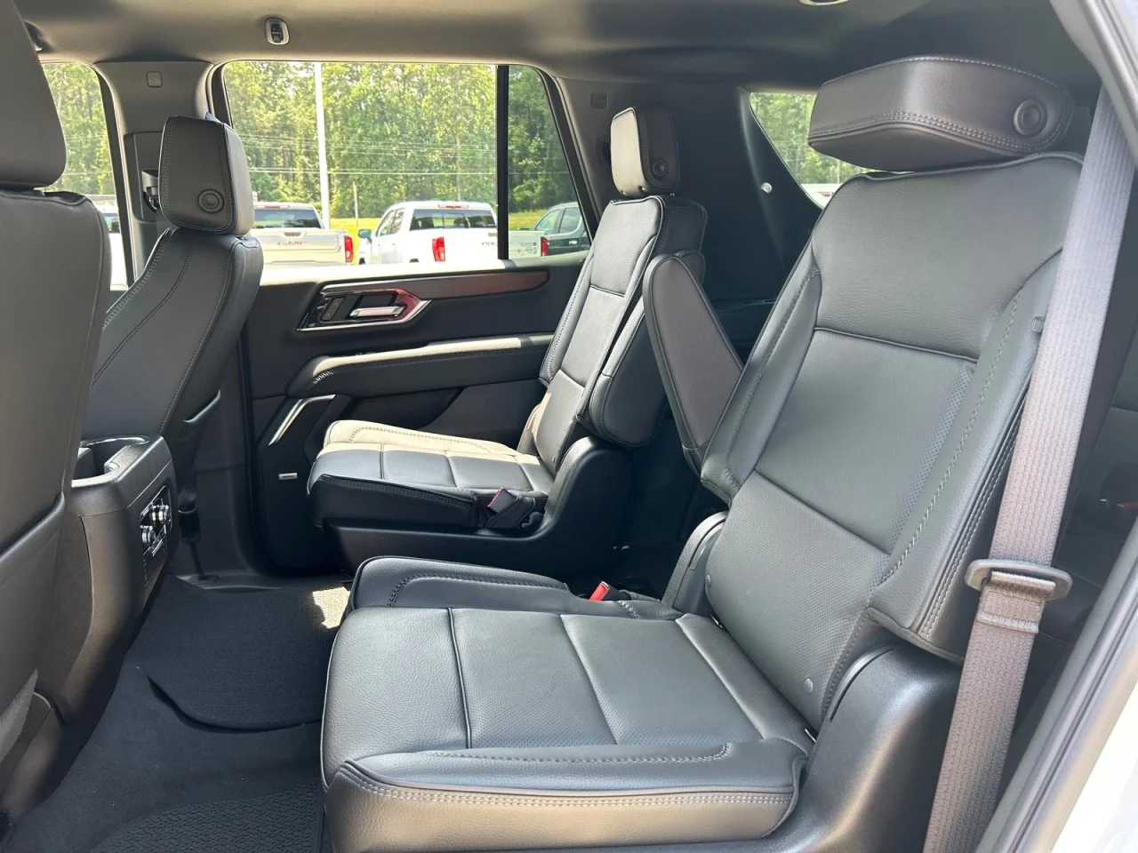 New 2026 Summit White GMC Denali image 17