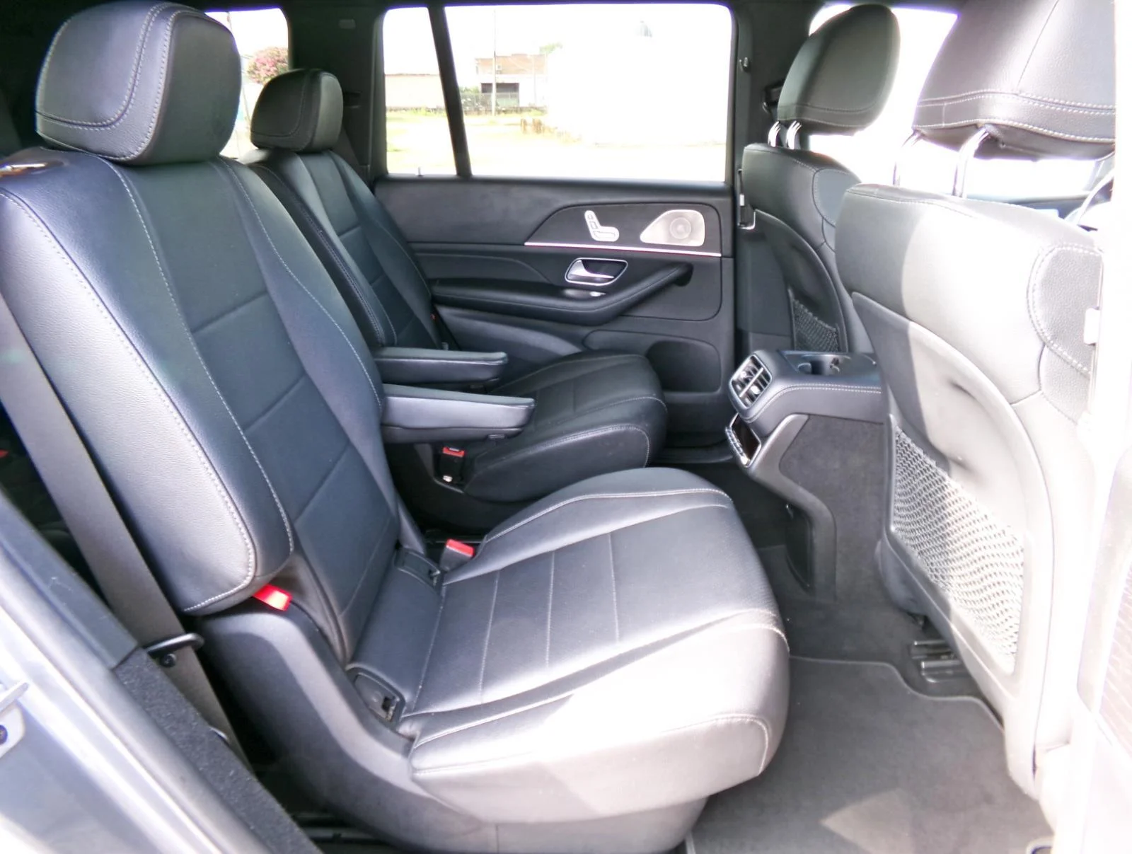 Used 2021 Selenite Grey Metallic Mercedes-Benz GLS 450 image 16