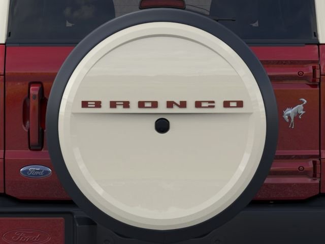 New 2026 Ruby Red Metallic Tinted Clearcoat Ford Outer Banks® image 24