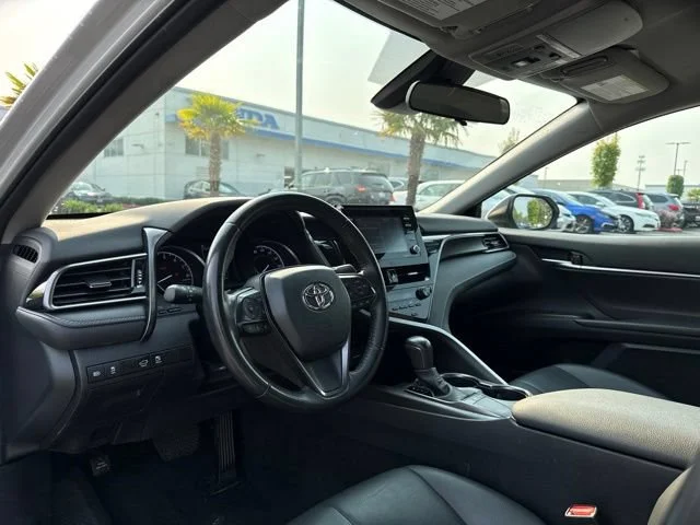 Used 2023 Ice Cap Toyota SE image 10
