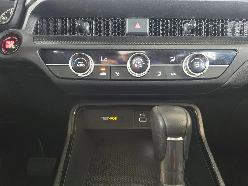 Used 2025  Honda LX image 11