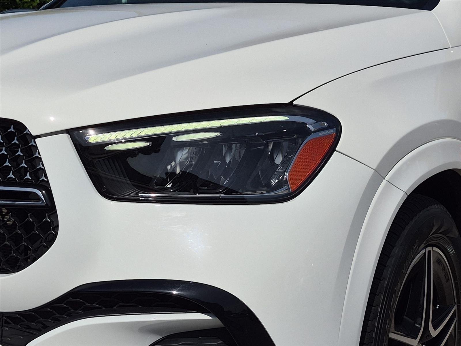 Used 2024 Polar White Mercedes-Benz GLE 350 image 9