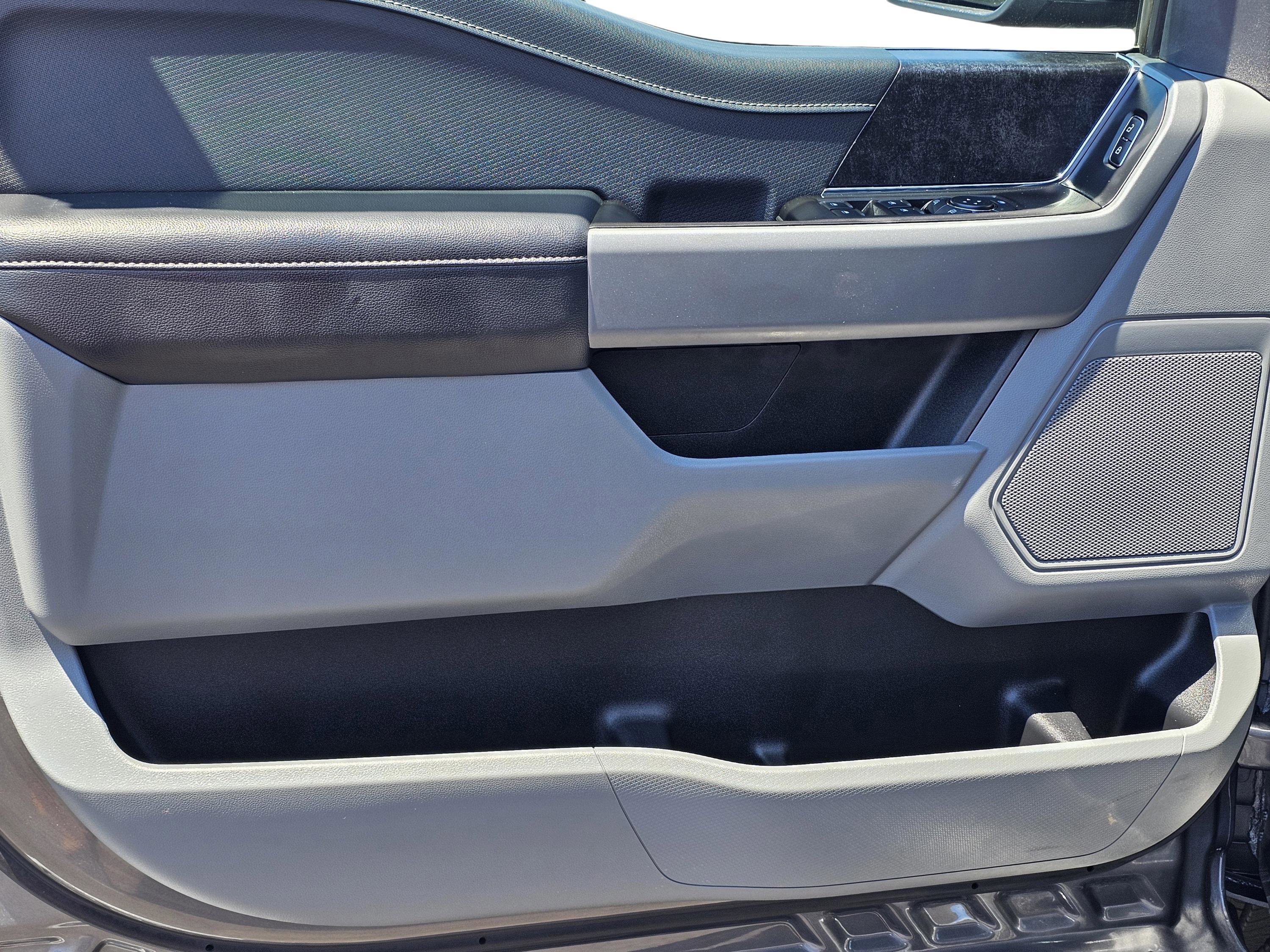 Used 2023 Carbonized Gray Metallic Ford XLT image 15