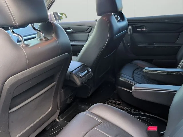 Used 2017 White GMC Limited image 39