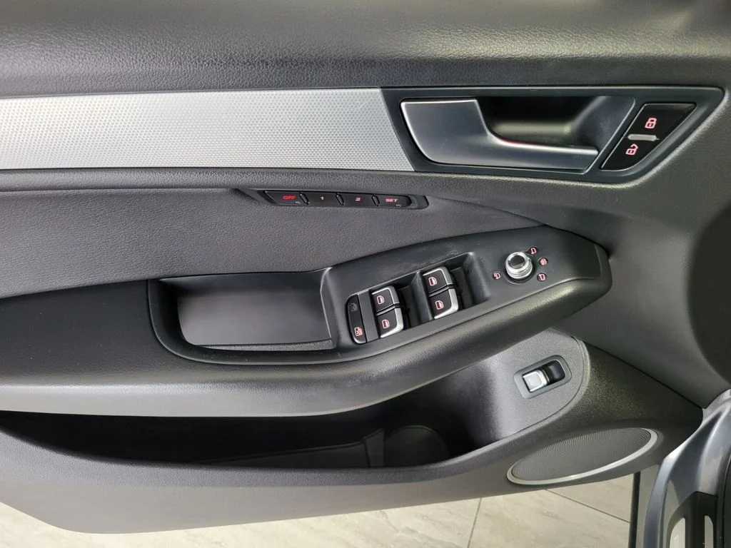 Used 2017 Gray Audi 2.0T Premium Plus image 18