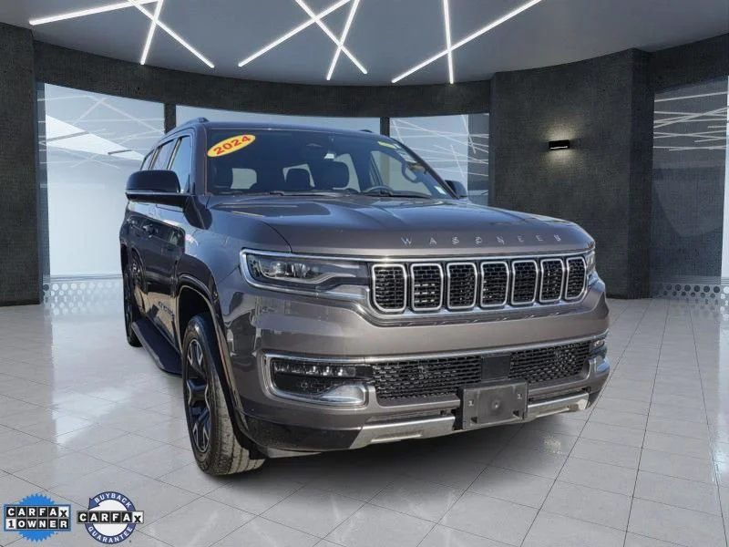 2024 Jeep Wagoneer Series III 4WD's photo
