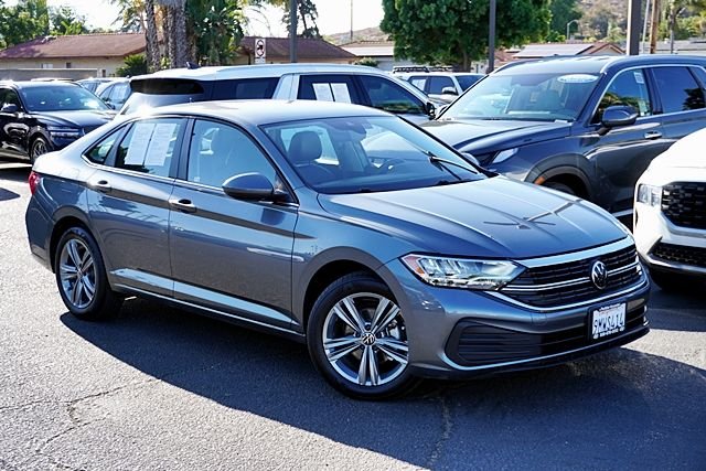 Used 2024 Volkswagen Jetta SE with VIN 3VWEM7BU9RM070560 for sale in Poway, CA