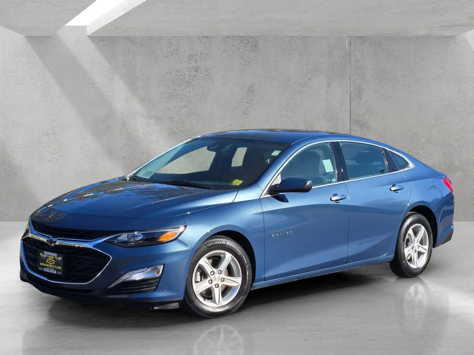 Used 2024 Lakeshore Blue Metallic Chevrolet LS image 8