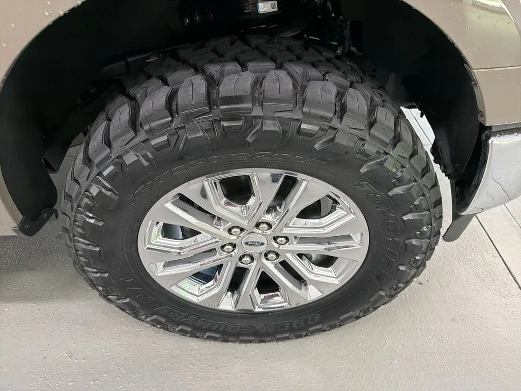 New 2026 Marsh Gray Ford Lariat® image 5