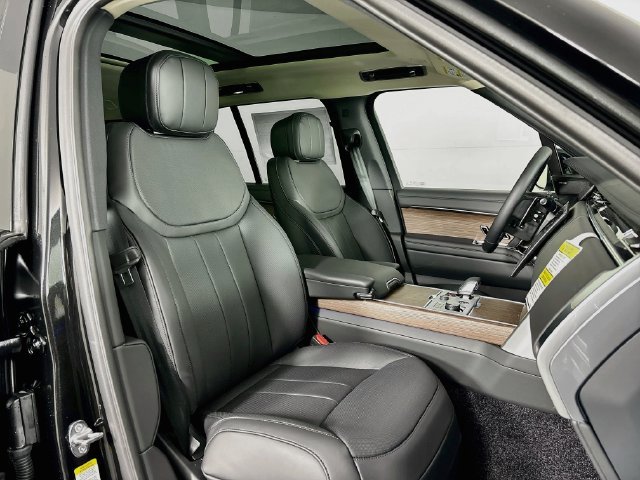 New 2027 Black Land Rover SE image 26