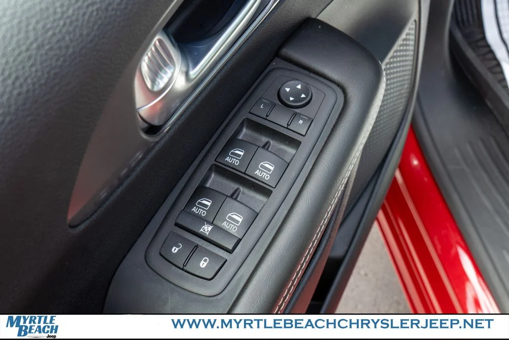 Certified Used 2026 Red Chrysler Select image 17
