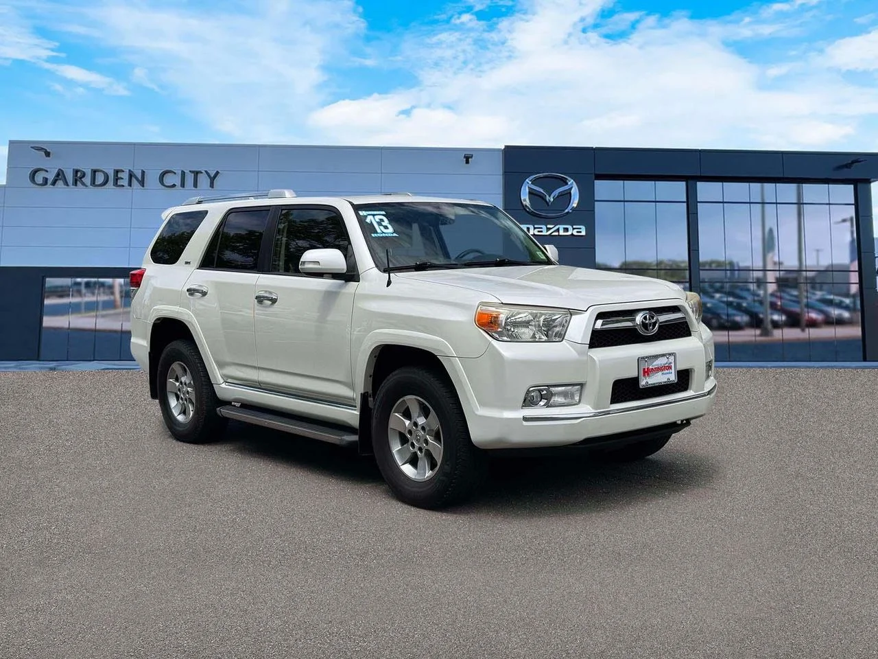 Used 2013 Blizzard Pearl Toyota SR5 image 1