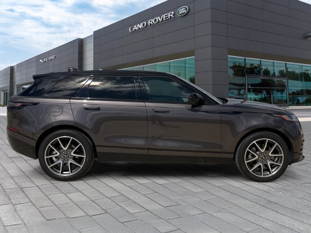 Used 2026 Gray Land Rover Dynamic SE image 6