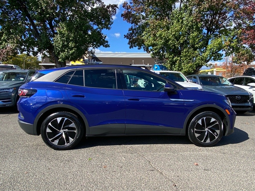 Used 2021 Volkswagen ID.4 PRO S with VIN WVGGNPE26MP063924 for sale in Alexandria, VA