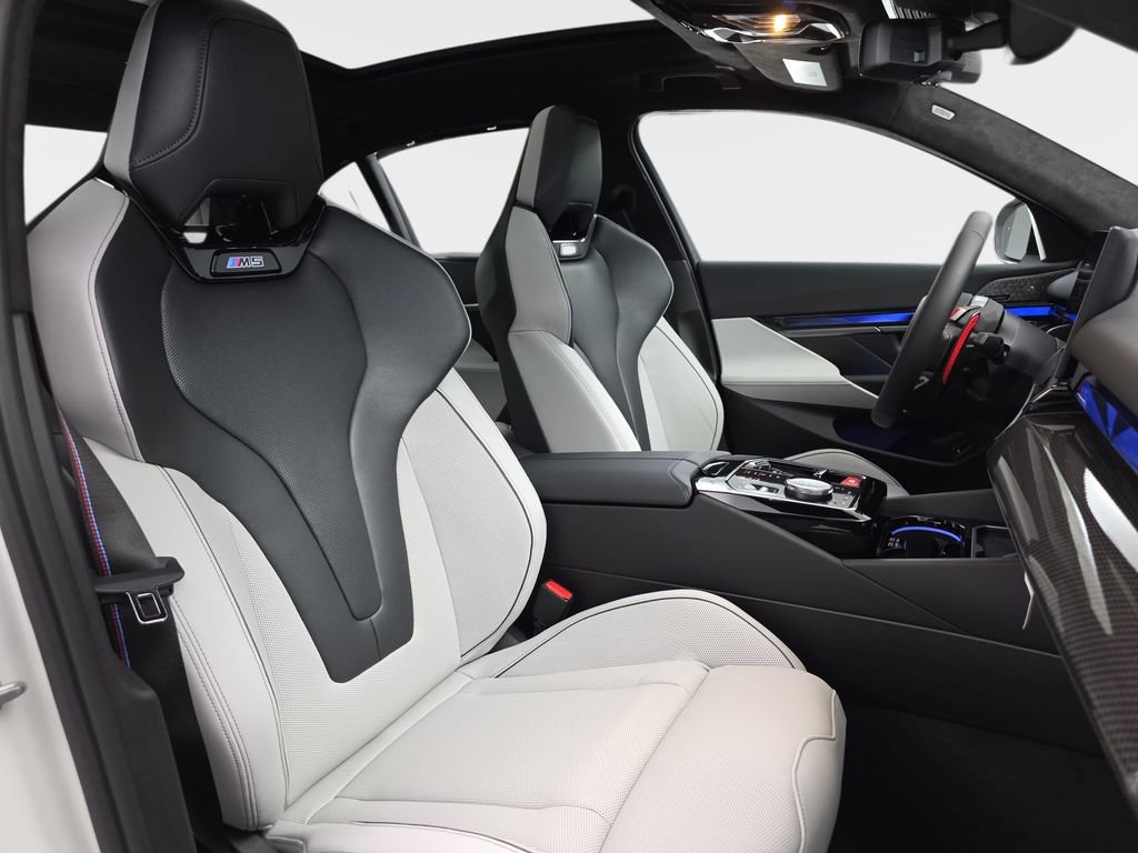 2026 BMW M5 M5 - Photo 9