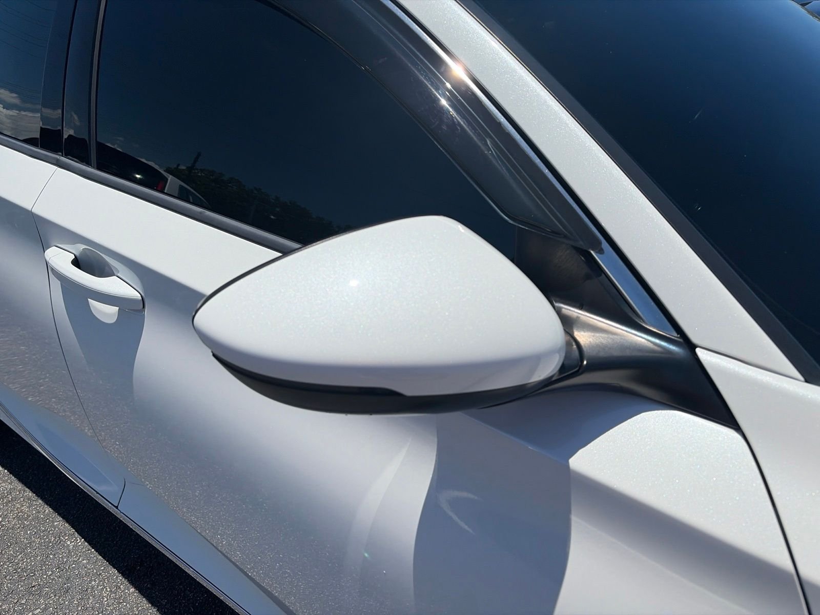 Used 2018 White Honda EX-L 2.0T image 15