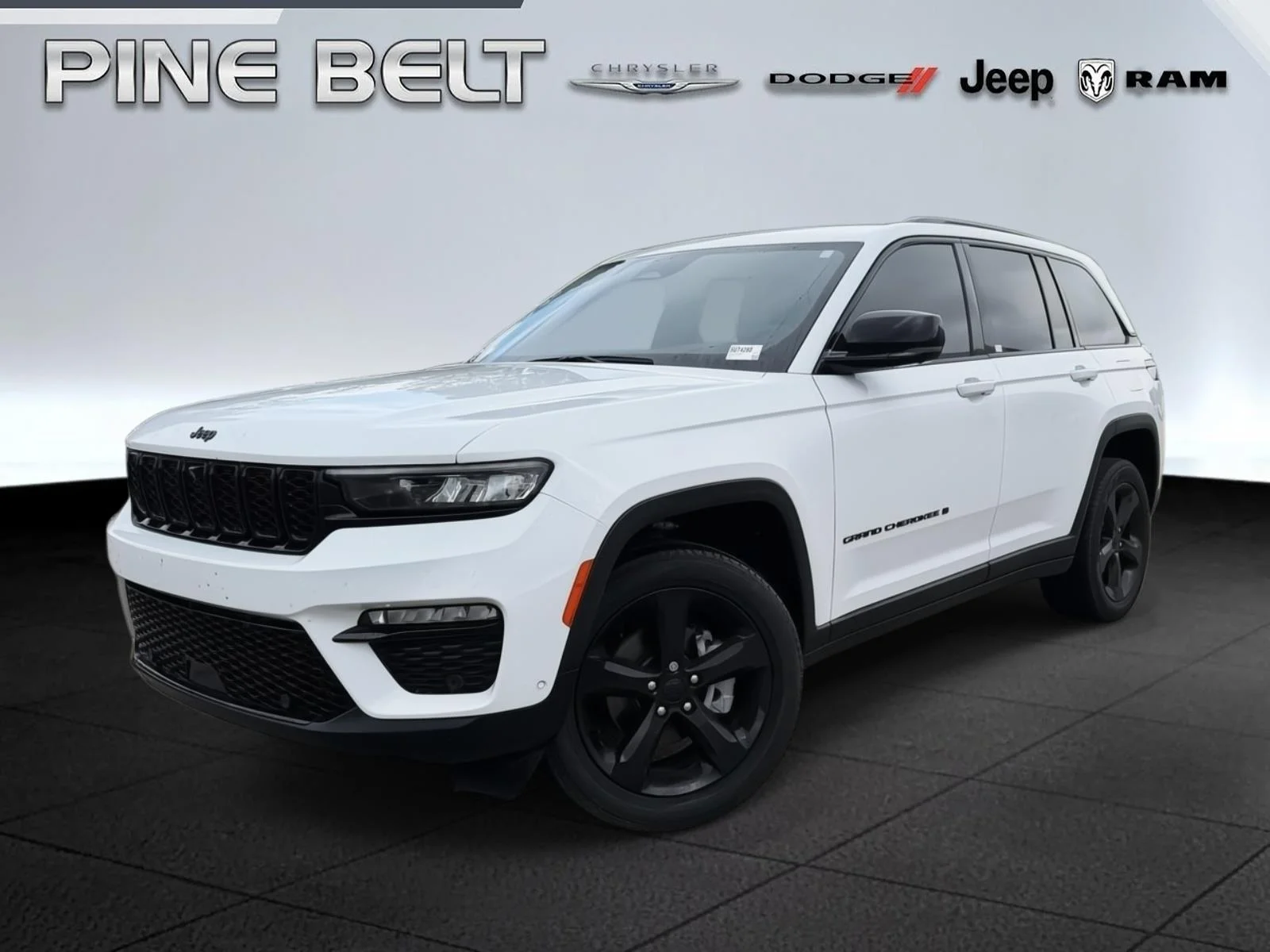 2023 Jeep Grand Cherokee Limited's photo