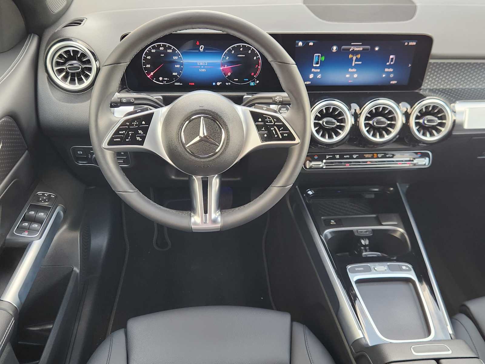 Certified Used 2026 Mountain Grey Metallic Mercedes-Benz GLB 250 image 25