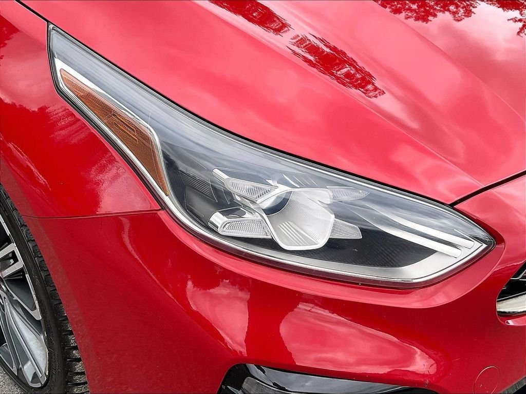 Used 2021 Red Kia GT image 30