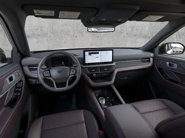 New 2026 Star White Metallic Tri-Coat Ford Platinum™ image 9