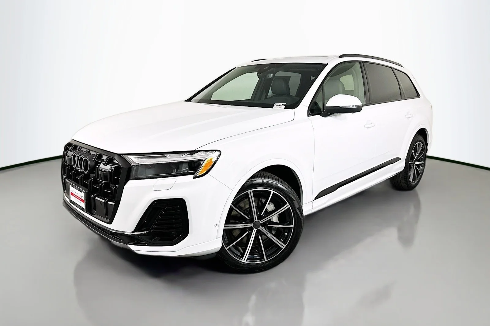 2026 Audi Q7 45 Premium Plus quattro Tiptronic's photo
