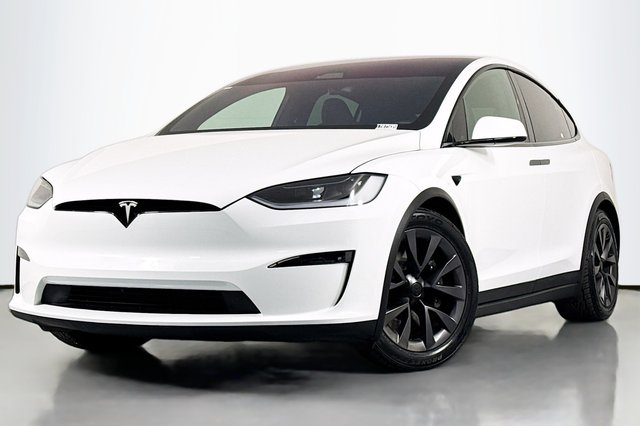 2023 Tesla Model X Standard Range