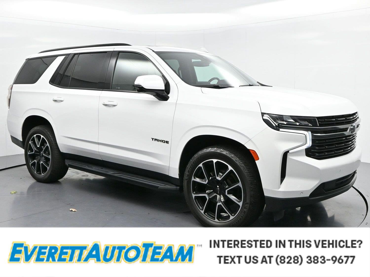 Used 2022 Summit White Chevrolet RST image 1