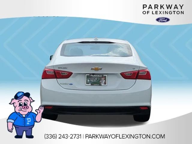 Used 2023 White Chevrolet LT image 4