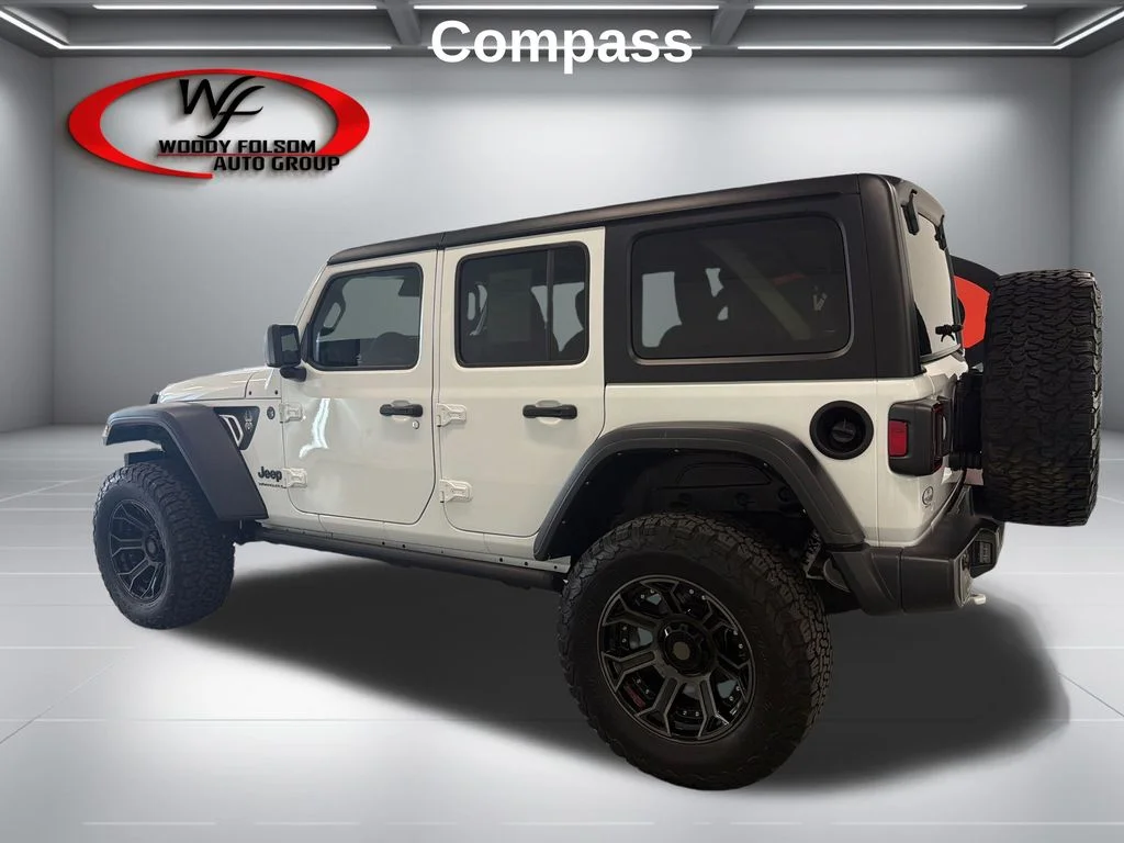 Used 2024 White Jeep Willys image 9