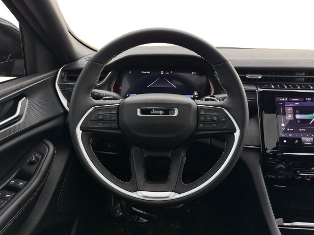 Used 2024 Black Jeep Altitude X image 13