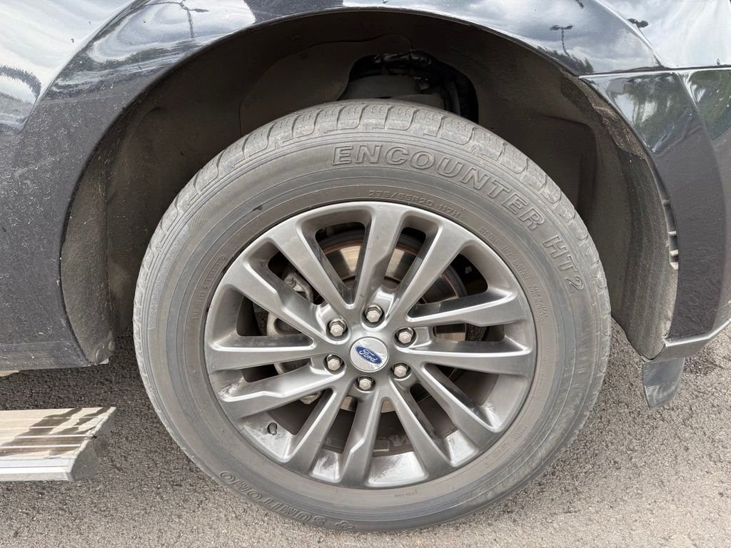 Used 2021 Agate Black Metallic Ford Limited image 27