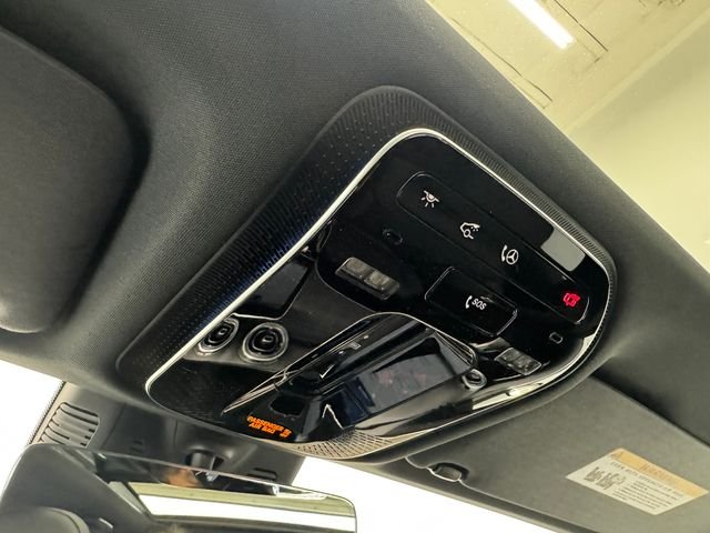 New 2026 Polar White Mercedes-Benz GLC 300 image 37