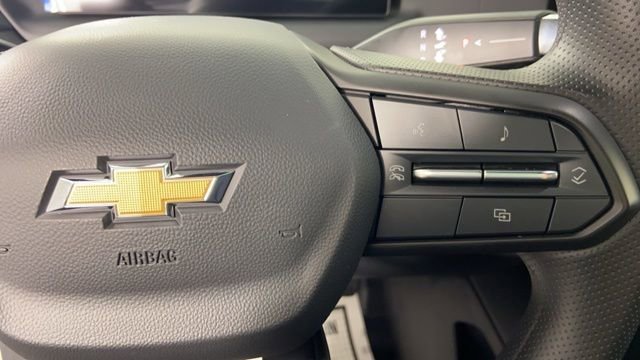 New 2024 Summit White Chevrolet Work Truck image 30
