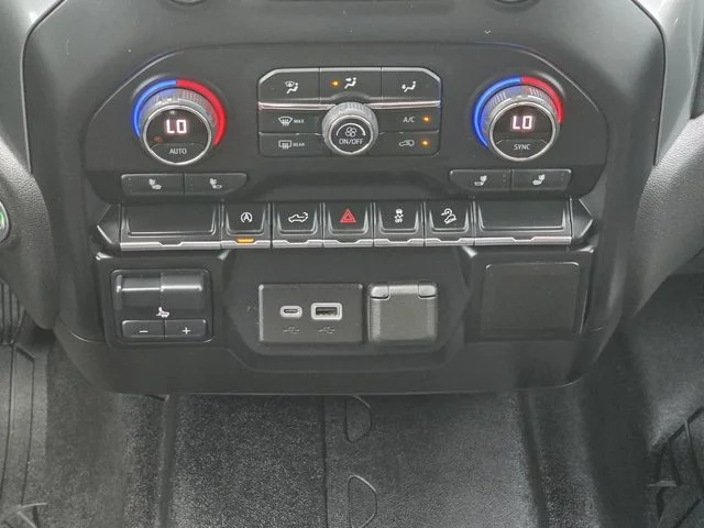 Used 2021 White Chevrolet LT image 16