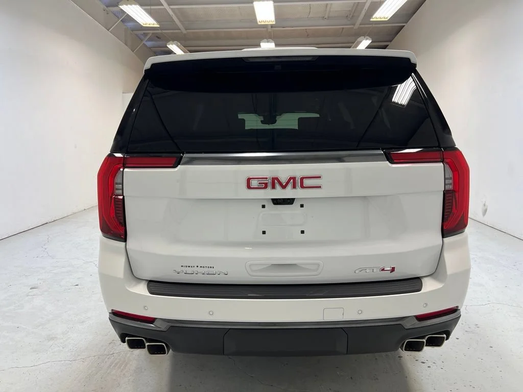 2026 GMC Yukon XL AT4 - Photo 9
