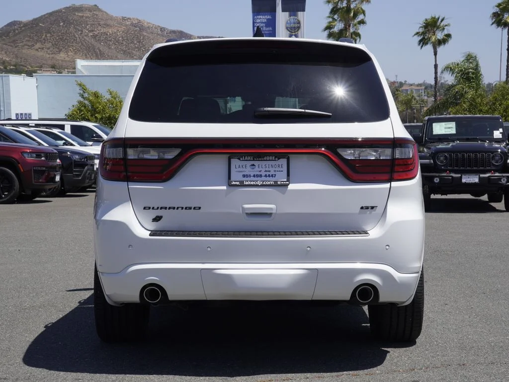 New 2026 White Knuckle Clear-Coat Exterior Paint Dodge GT Plus HEMI V8 image 4