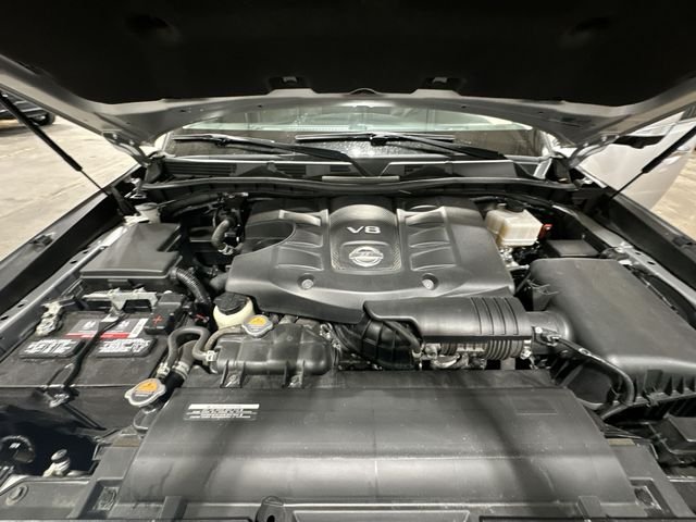 Used 2023 Silver Nissan SL image 22