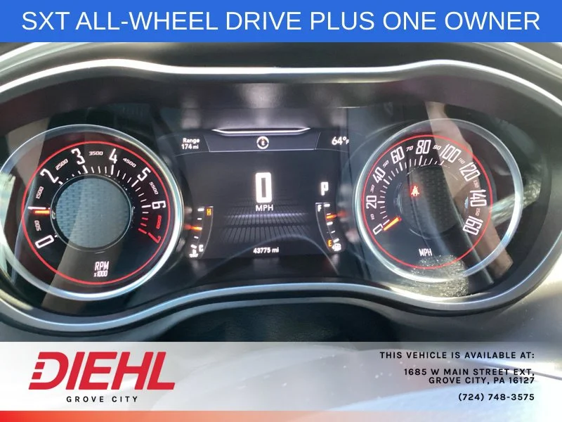 Used 2021 White Dodge SXT image 26
