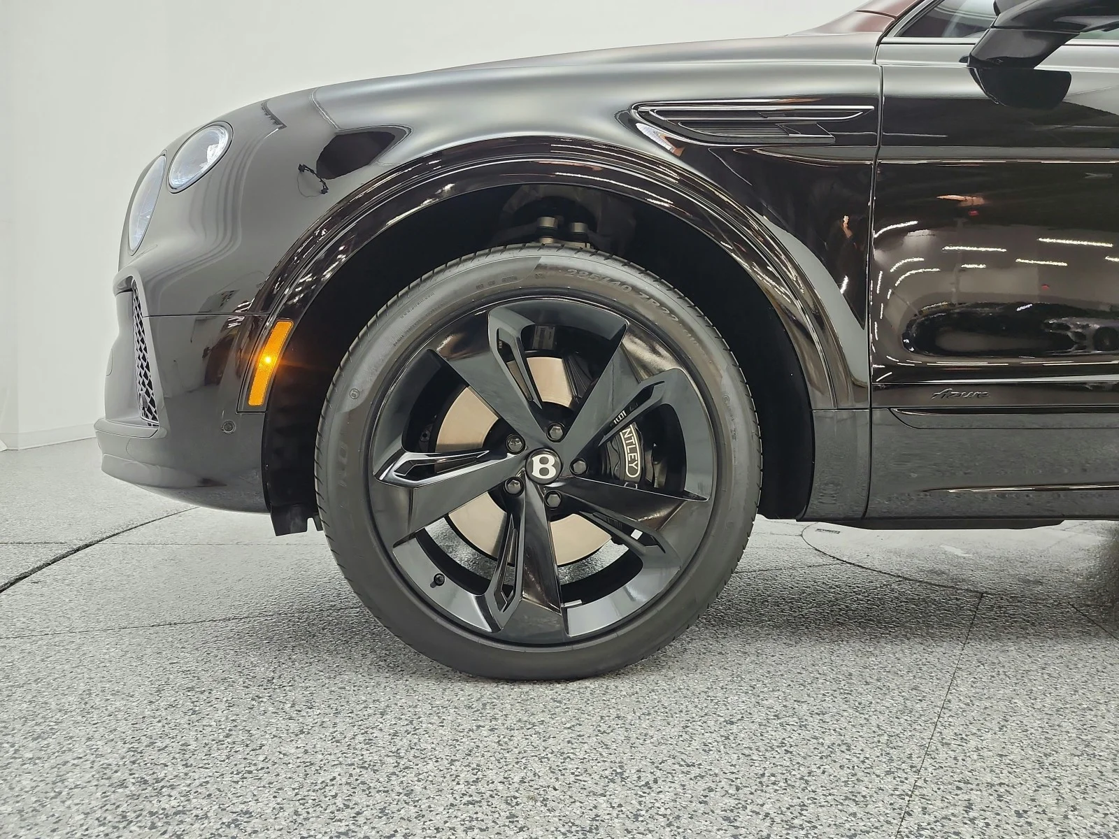 Used 2025 Black Crystal/Cricket Ball Bentley Azure AWD image 22
